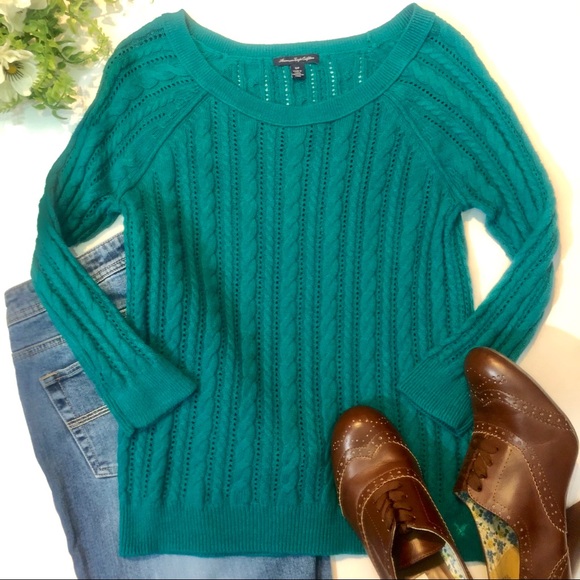 American Eagle Outfitters Sweaters - American Eagle Cable Knit Sweater